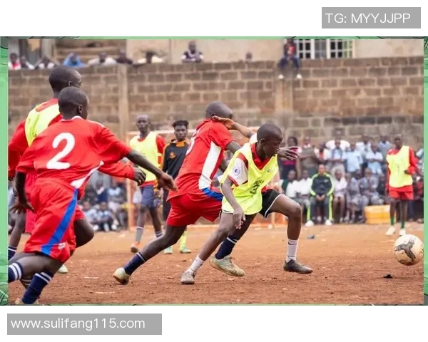 非洲贫民窟足球明星的崛起与梦想追逐之路 非洲贫民窟足球明星的崛起与梦想追逐之路