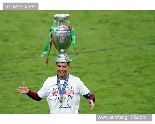 足球明星鲍帅精彩瞬间剪辑图集展现其辉煌职业生涯与独特魅力